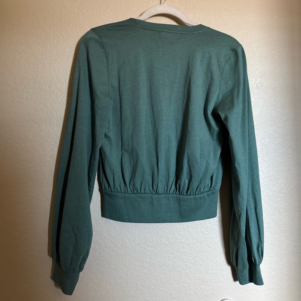 Nation LTD Olive Blouse Sz Small in Green Cardigan Cropped Knit‎ - Picture 6 of 7